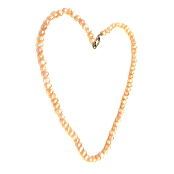 Pink Cultured Freshwater Pearls - Picture 1 of 4